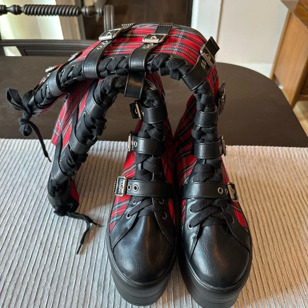 Brand new, Lamoda Boots, Red Plaid Platform Lace-Up Boots - Punk Goth Style - Picture 2 of 5